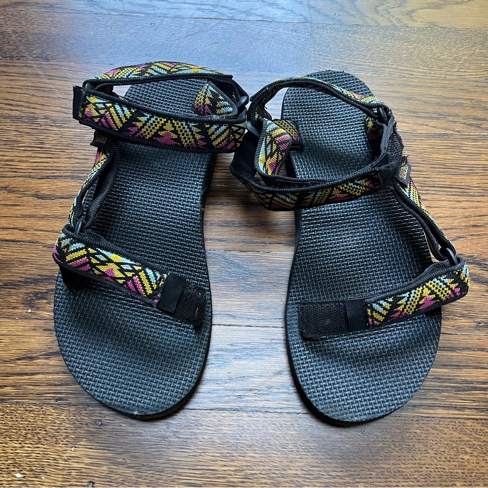 5/$15 MUST BUNDLE Women’s Teva Original Universal Sandal - Lilas Multi